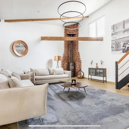 Rooftop Luxury Loft