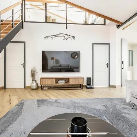 Rooftop Luxury Loft Villa *